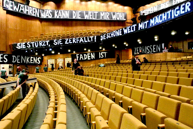 Faust beim Berliner Theatertreffen 2012